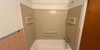 5424 Fifth Avenue Gallery 318