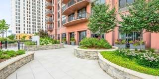 330 N Jefferson Street unit: 1405 Gallery 2