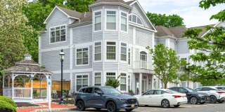 162 Main Street Gallery 1