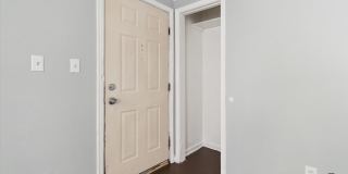 $1,250/month - 2 bedroom 1 bath Gallery 5