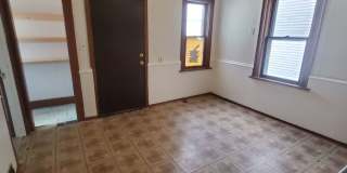 3 Bedroom Single Family Gallery 7