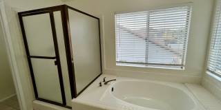 Beautiful 4 Bedroom Single Family Home with Pool and Pool Service Included for Lease in Rancho Cucamonga Beautiful 4 Bedroom Single Family Home with Pool and Pool Service Included for Lease in Rancho Cucamonga Gallery 21