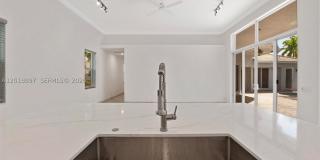 1666 Victoria Pointe Cir Gallery 42