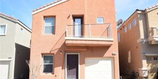 9440 Crimson Sky Street Gallery 1