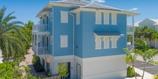 Centre at Abacoa Gallery 14