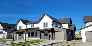 2-Story Urban Triplex at a modern community featuring 3 Bedrooms 3 Bathrooms Gallery 68