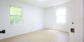 3 bedroom Ranch home with LARGE basement - EDEN and CMHA section 8 available. Gallery 12