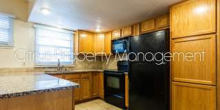 Charming Duplex in Mills 50 District Gallery 11