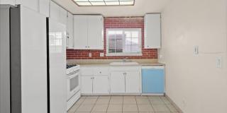 Charming 3 Bedroom Single-Story Las Vegas Home with Stylish Upgrades & Beautiful Backyard Gallery 10