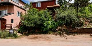 Manitou Cottage nestled in Nature Gallery 51