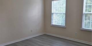 8155 Cavendish Place Gallery 17