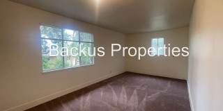 Large two-story home close to Del Monte Shopping Center in Monterey Gallery 11
