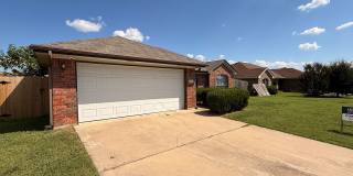 NEW IN MANAGEMENT - AVAILABLE NOW! Gallery 3