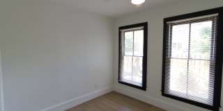 Beautifully Renovated 2-Bedroom Apartment in Duck Pond Gallery 8
