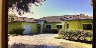 8798 NW 35th St Gallery 1