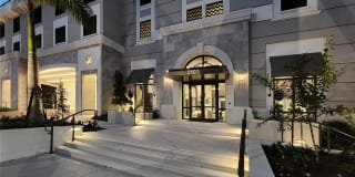 2103 BAYSHORE BOULEVARD Gallery 2