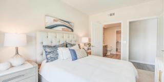 The Avalyn Gallery 12