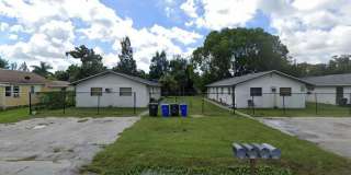 ** FOR RENT 2/1 READY FOR A LONG TERM TENANT -- FORT MYERS -- PET FRIENDLY ** ** FOR RENT 2/1 READY FOR A LONG TERM TENANT -- FORT MYERS -- PET FRIENDLY ** Gallery 1