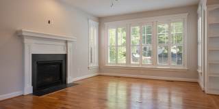 243 Huntley Ave Gallery 4