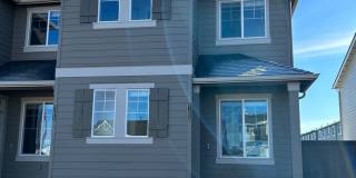 Luderman Crossing - 3 Bedroom Pahlisch Townhome Gallery 1