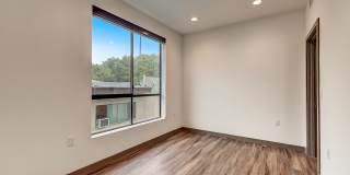 Brand New Building featuring 1 & 2 bedroom Flats & Townhomes! Gallery 5