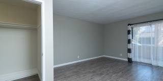 Spacious 2+2 in the Heart of Culver City! Gallery 9