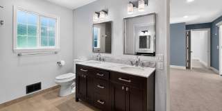 Gorgeous 4 Bedroom PLUS Spacious Bonus Room with Pool in Desired Alamo Neighborhood Available Now! Gallery 37