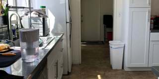 7 bedrooms $1000 each w/ SPA Gallery 43