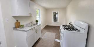 Move-In Ready 3-Bedroom Home with Large Yard and Great Everyday Features Gallery 6