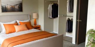 Like New Townhome in Great Aurora Community Gallery 11