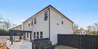 Modern 4BR/2.5BA Home in Lithonia w/Hot Tub & Outdoor Firepit Gallery 36
