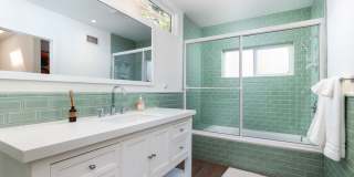 1761 N Orange Grove Ave Gallery 20