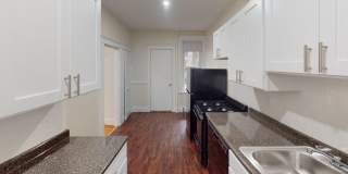 Nice 2 bed split Gallery 16