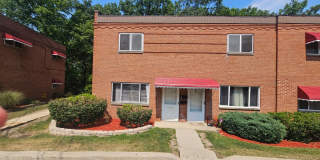 Spacious & Updated Bedford Home with Modern Touches Gallery 1