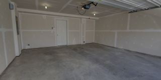 Gorgeous 3 Bedroom Townhome Gallery 25