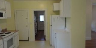 39 E Bowery Street Gallery 18