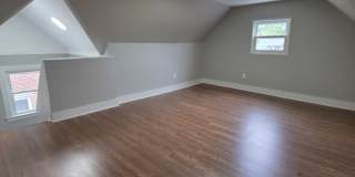 Single Family Home 4 beds 1.5 bath Available Now! Gallery 15