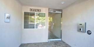 Loma Portal Gallery 31