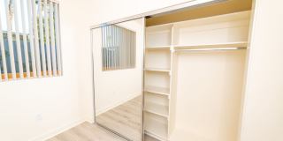 Live the Vibe – Modern Comfort in the Heart of North Hollywood - Now Leasing! Gallery 9