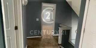 2114 Wayne Ave. Gallery 18