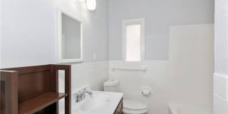 560 Winton Terrace NE Gallery 18