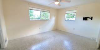 Fabulous 3 bed/ 2 bath + Den in Southgate ~ Coming Mid-April Fabulous 3 bed/ 2 bath + Den in Southgate ~ Coming Mid-April Gallery 27