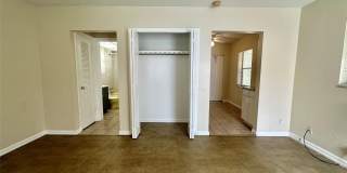 1973 NE 4th Street Gallery 2