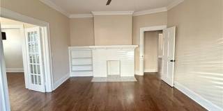 494 Parkway Drive NE unit: Apt. #2 Gallery 1