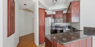Highland Park 2 Bed / 2 Bath Condo with Resort-Style Amenities Gallery 7
