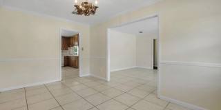 2613 Killarney Way Gallery 24