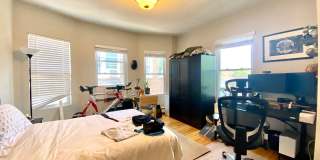 Awesome 4 bed 2 bath in Cambridge.... Gallery 27