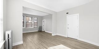 722 S Racine Gallery 26