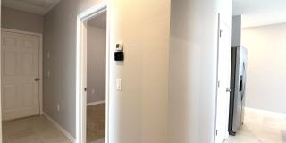 2ND MONTH RENT FREE: Move-In Ready, Pet-Friendly, 2-Car Garage! Available for immediate occupancy Gallery 15