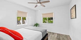 1300 SW 17th Street Gallery 19